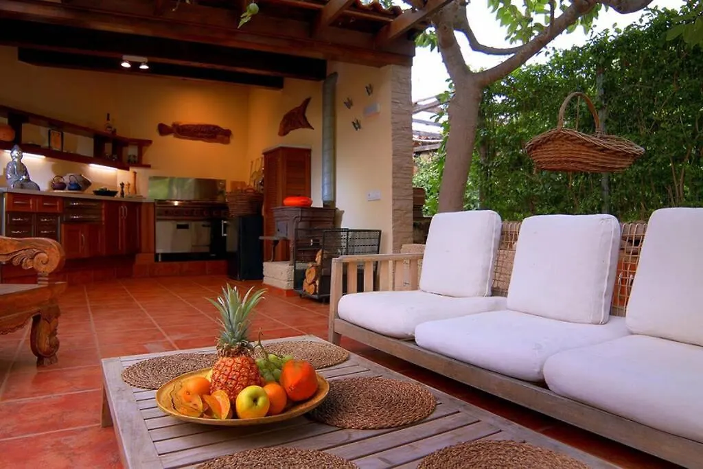 וילה הוילה ארונה Finca Las Serenitas